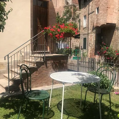 To Dream In Apartment Siena